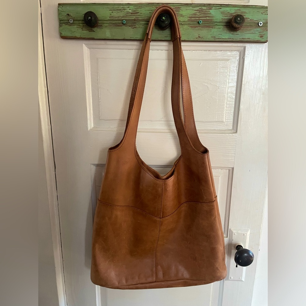 Raven + Lily leather tote “Joanna Gaines favorite” bag. Beautiful honey brown.